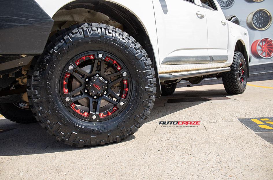 HOLDEN COLORADO T01 SATIN BLACK WITH RED INSERTS